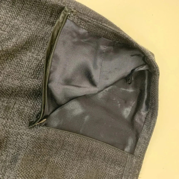 VALENTINO Midi Skirt Dark Blue Wool Silk Size 6 - Picture 5 of 8